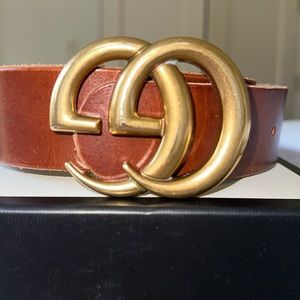 Gucci leather wide belt with double G buckle